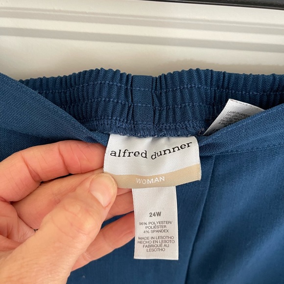 Alfred Dunner pull on pants 24W- blue - Picture 4 of 4